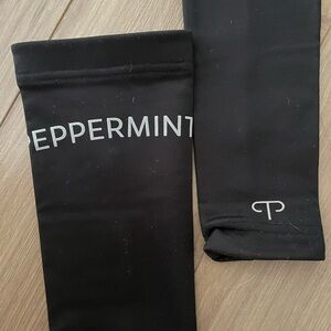 Peppermint Arm Sleeves Size Small